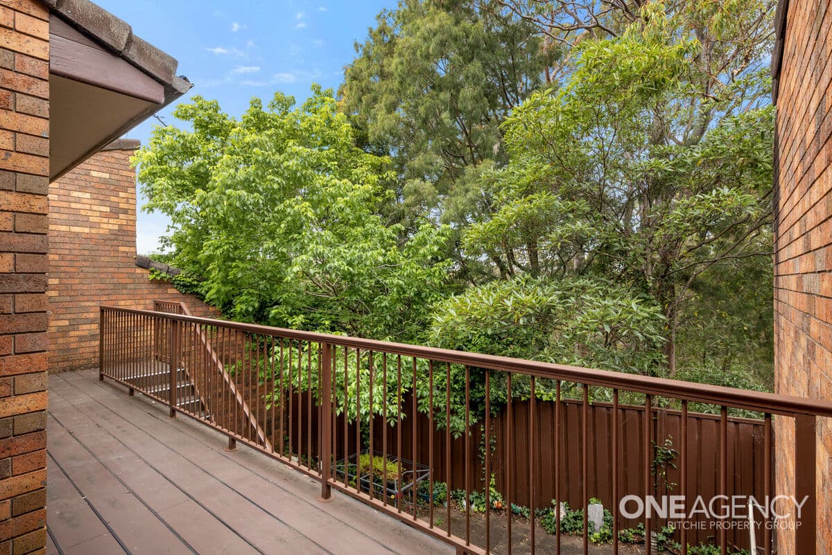 17/2 Valley Road, Springwood, Springwood - Thumbnail 2