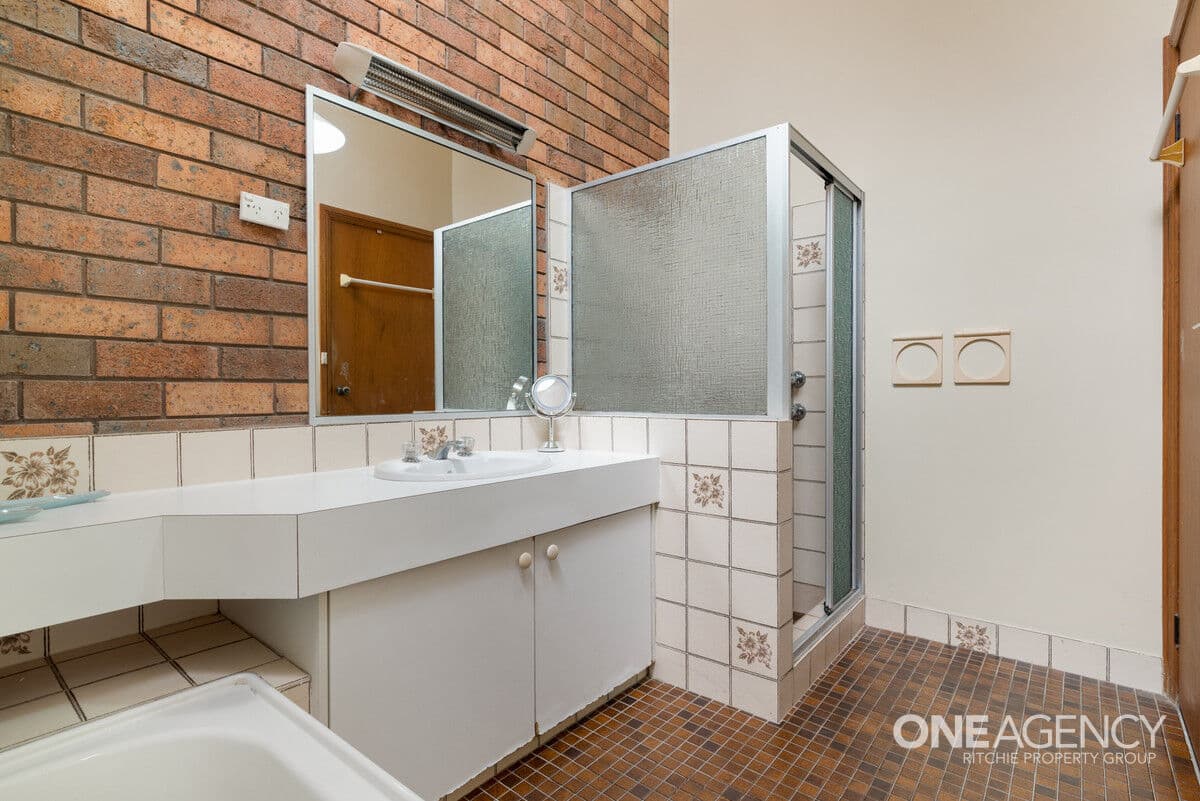 17/2 Valley Road, Springwood, Springwood - Thumbnail 8