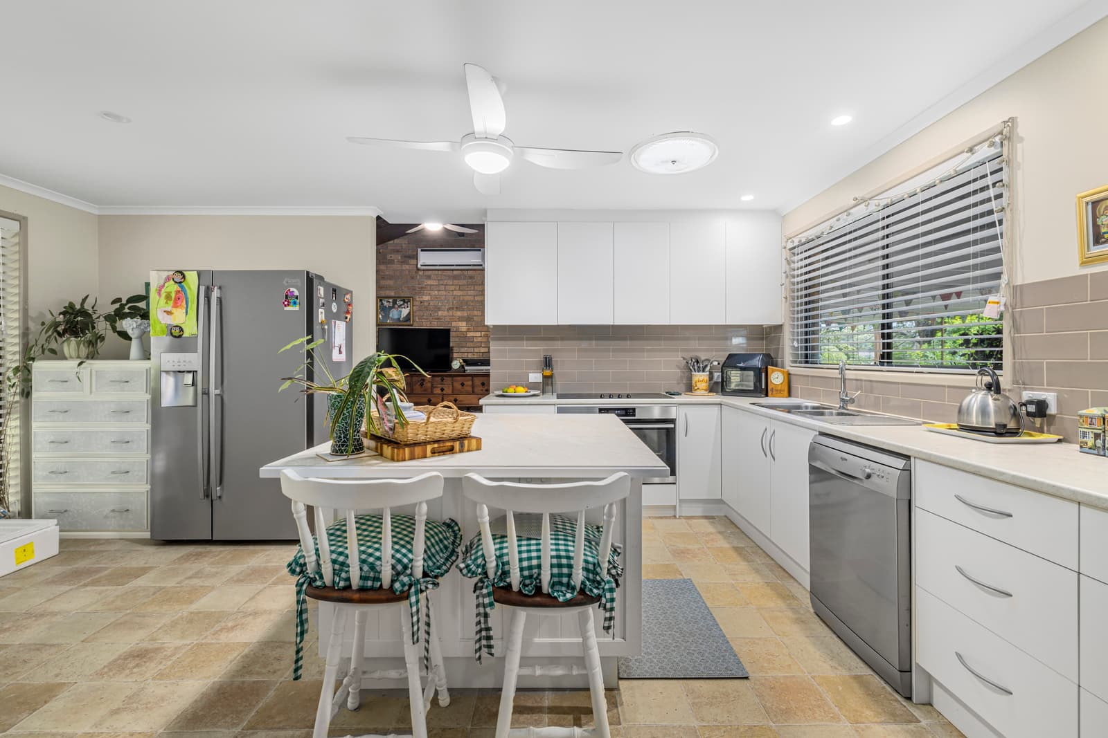 6 Corrigan Avenue, Toormina, Toormina - Thumbnail 3