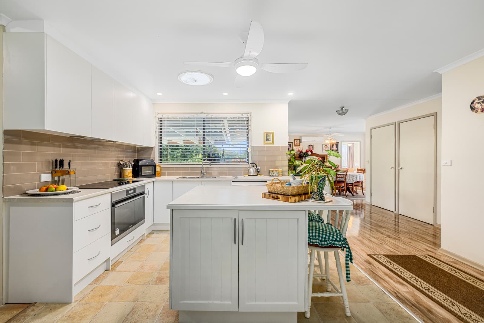 6 Corrigan Avenue, Toormina, Toormina - Thumbnail 8