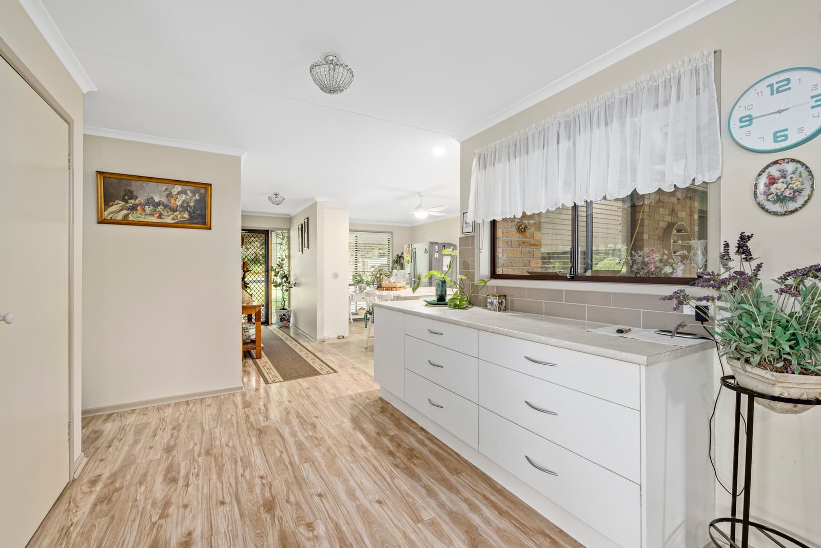 6 Corrigan Avenue, Toormina, Toormina - Thumbnail 6