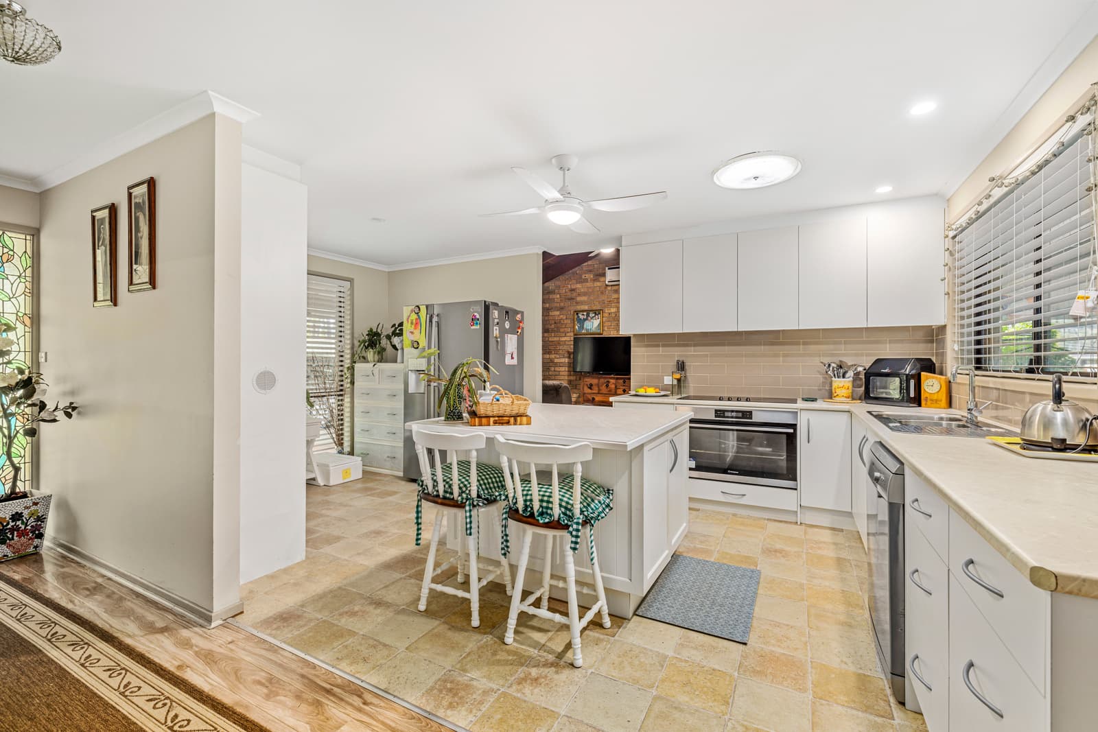6 Corrigan Avenue, Toormina, Toormina - Thumbnail 4