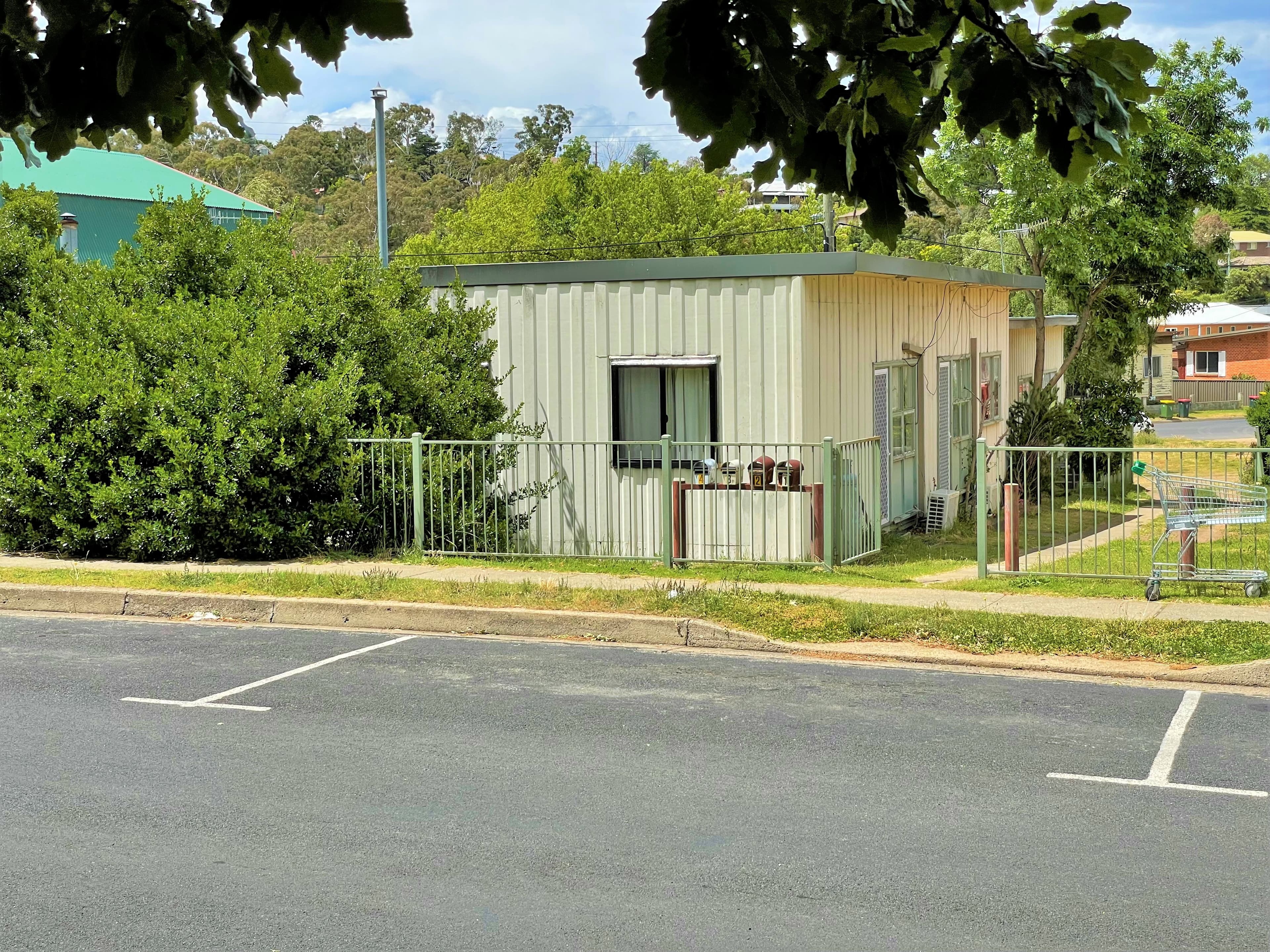 1-4/6 Vale Street, Cooma, Cooma - Image 1