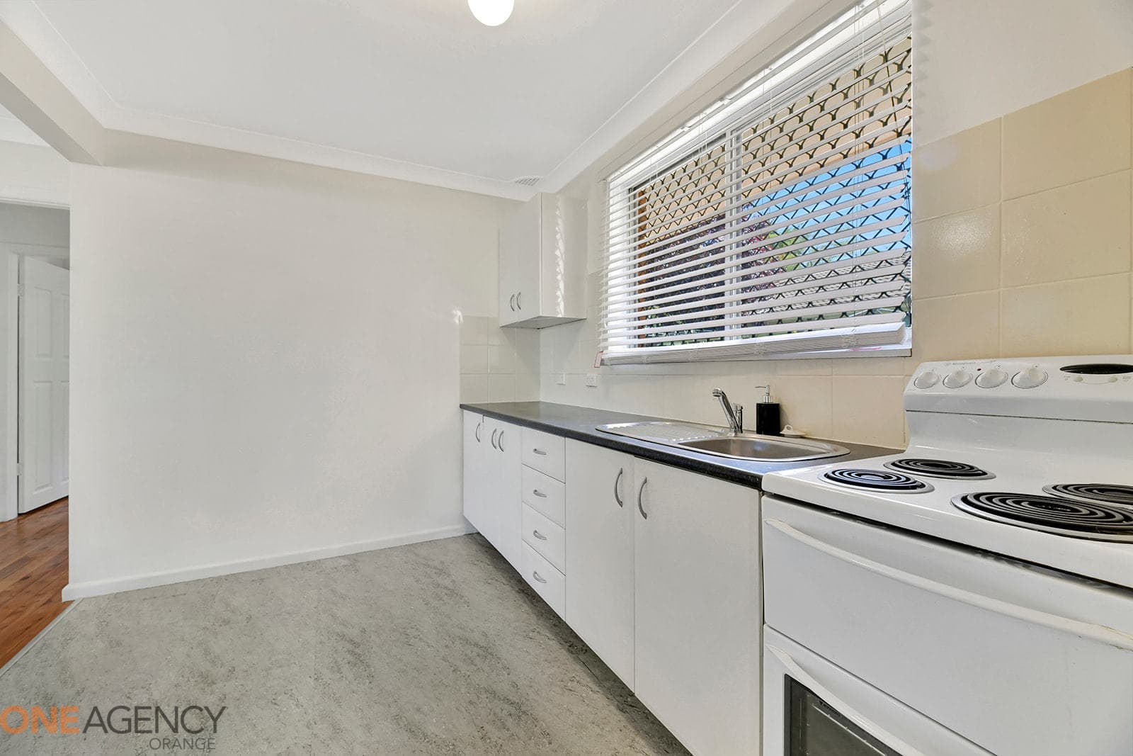2/61 Bletchington Street, Orange, Orange - Thumbnail 3
