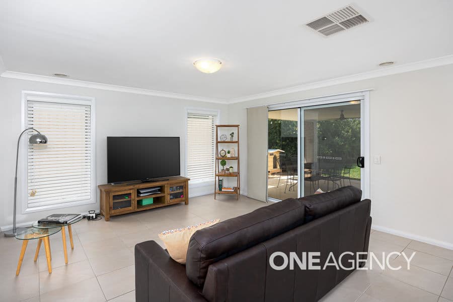 13 BARMEDMAN Avenue, Gobbagombalin, Gobbagombalin - Thumbnail 4