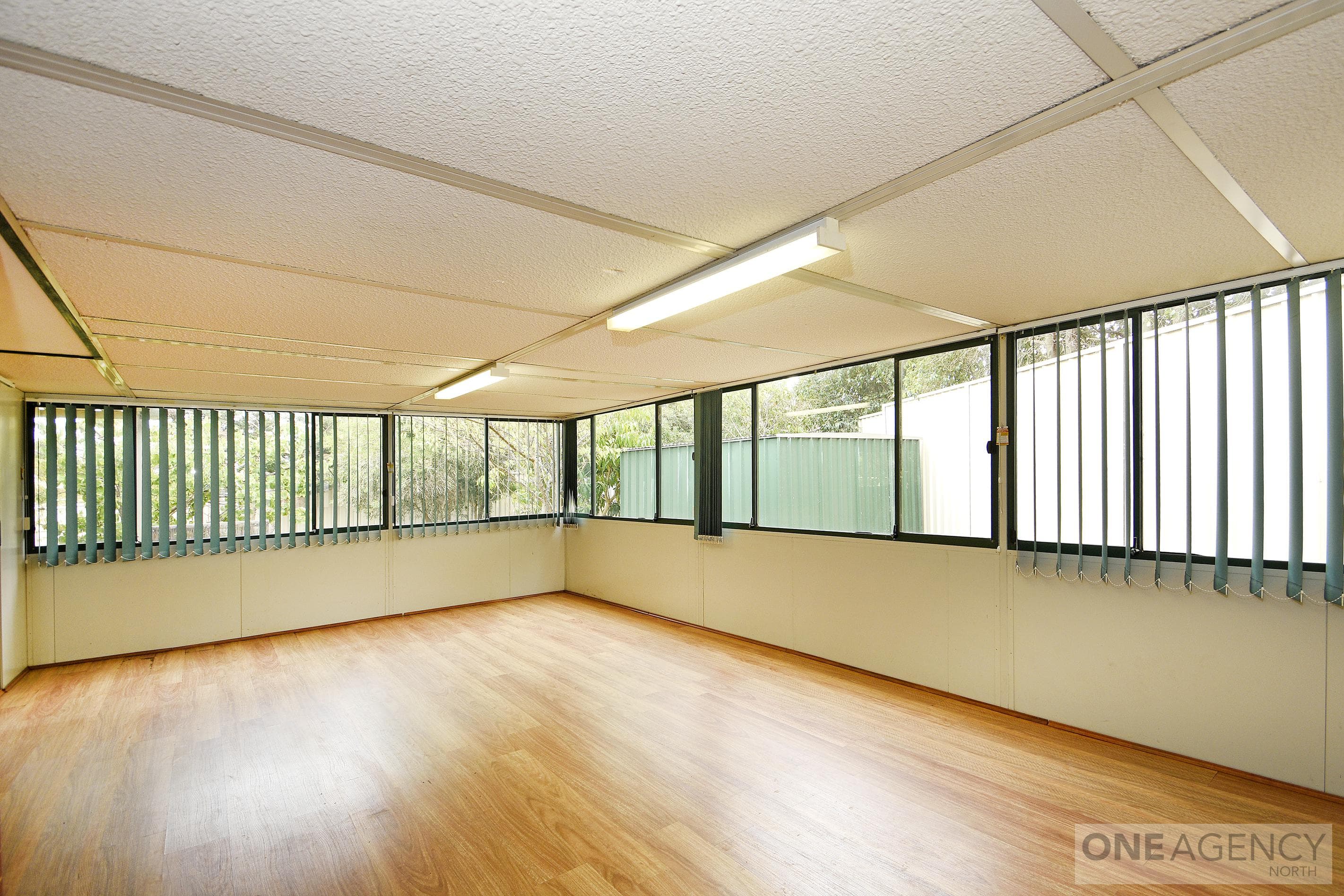8 Aqua Court, Banksia Grove, Banksia Grove - Thumbnail 4