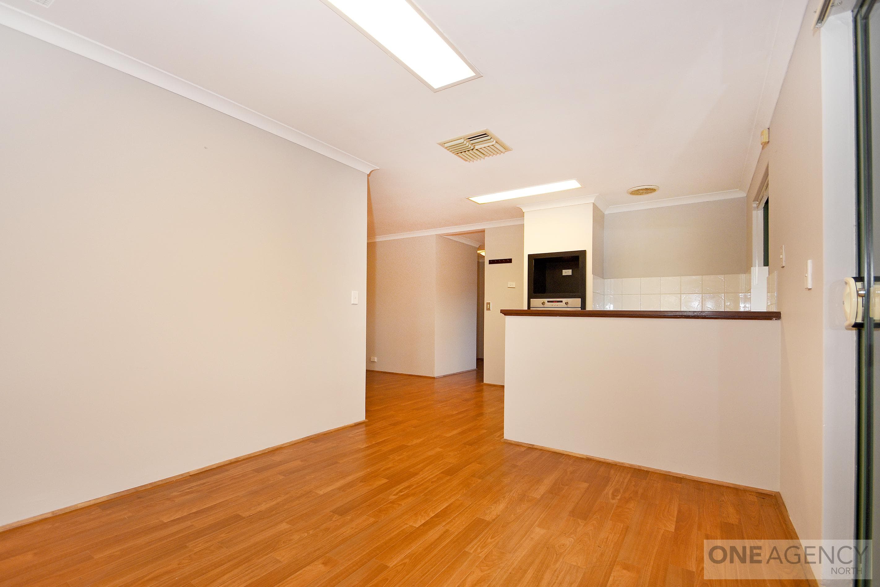 8 Aqua Court, Banksia Grove, Banksia Grove - Thumbnail 6