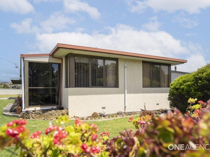 1 Raglan Street, Somerset, Somerset - Image 1