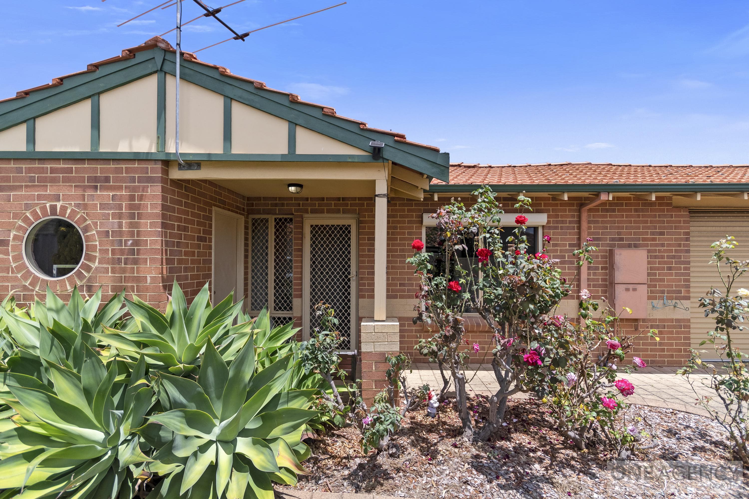 2/34 Grenville Street, Tuart Hill, Tuart Hill - Thumbnail 2