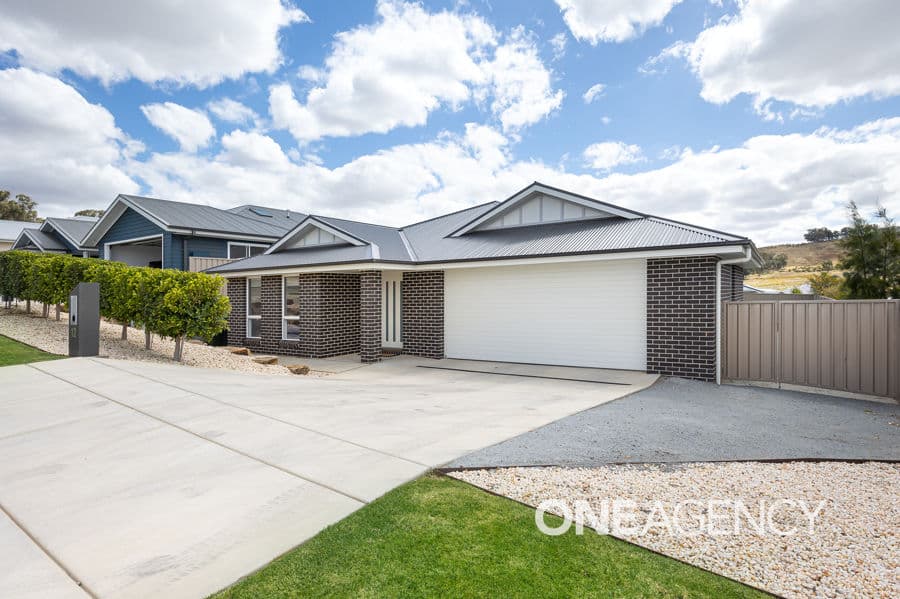 12 NOLAN Street, Lloyd, Lloyd - Image 1