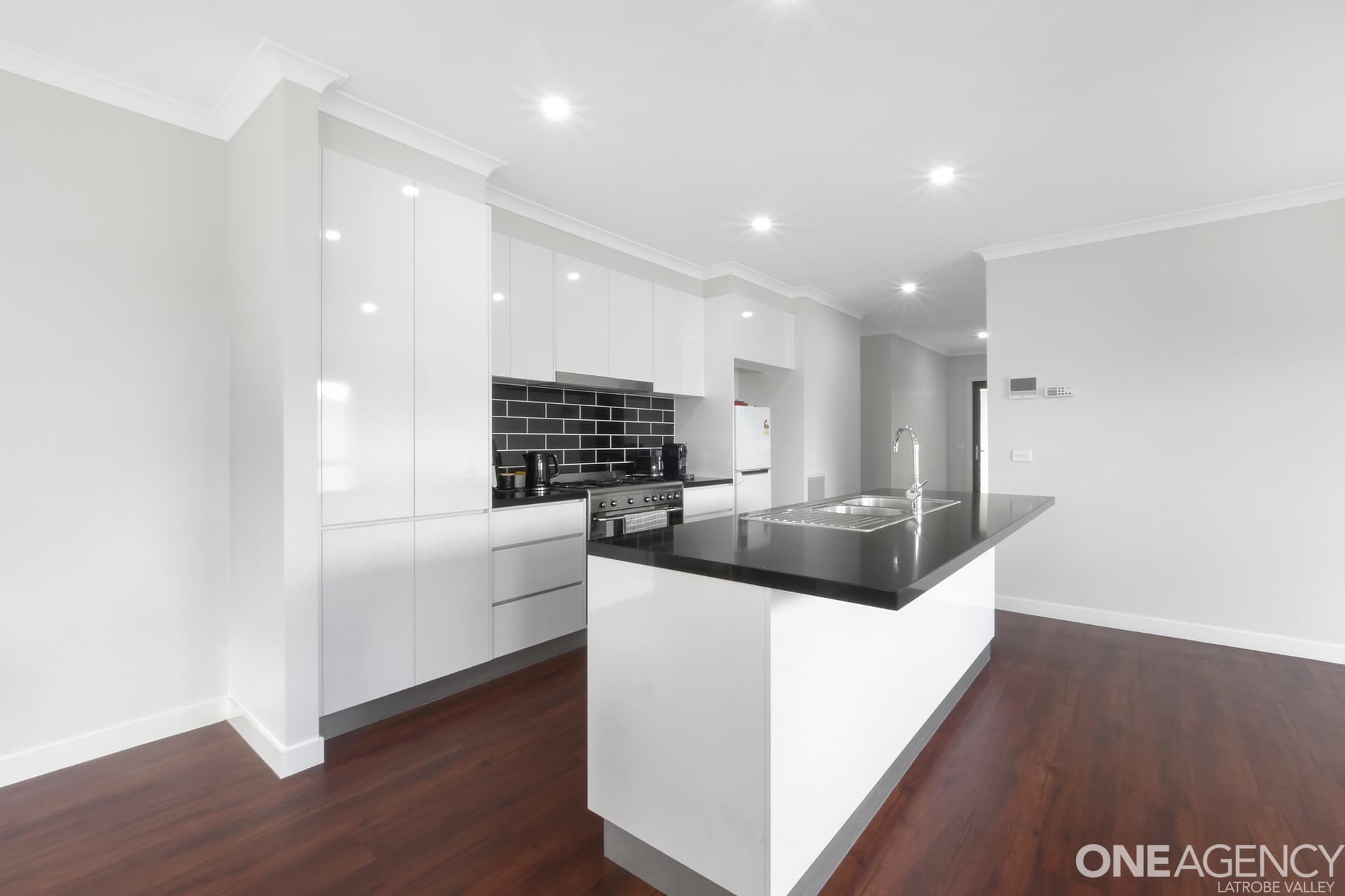 12 Dooyork Crescent, Traralgon, Traralgon - Thumbnail 2