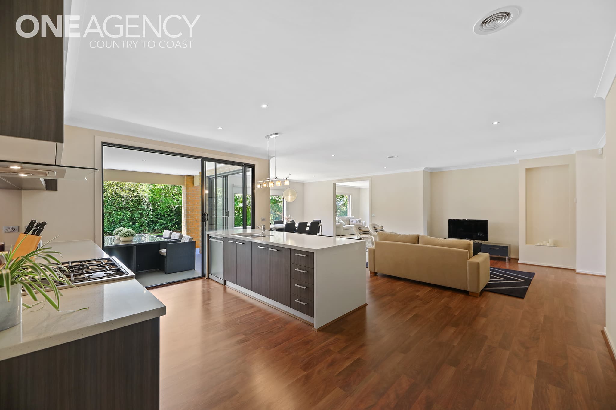 5 Bradley Place, Warragul, Warragul - Thumbnail 2