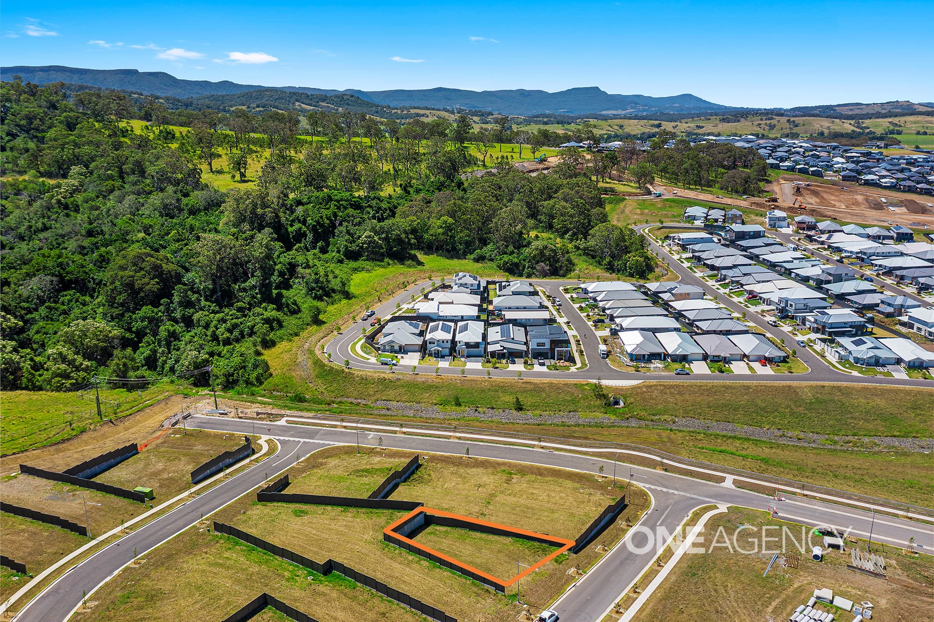 4 Bristlebird Drive, Calderwood, Calderwood - Thumbnail 5