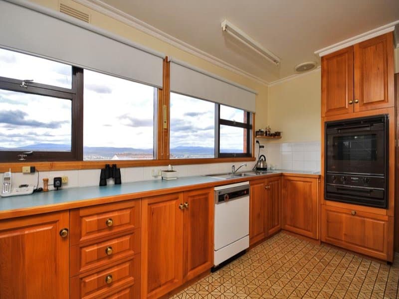 95 Dion Crescent, Riverside, Riverside - Thumbnail 3