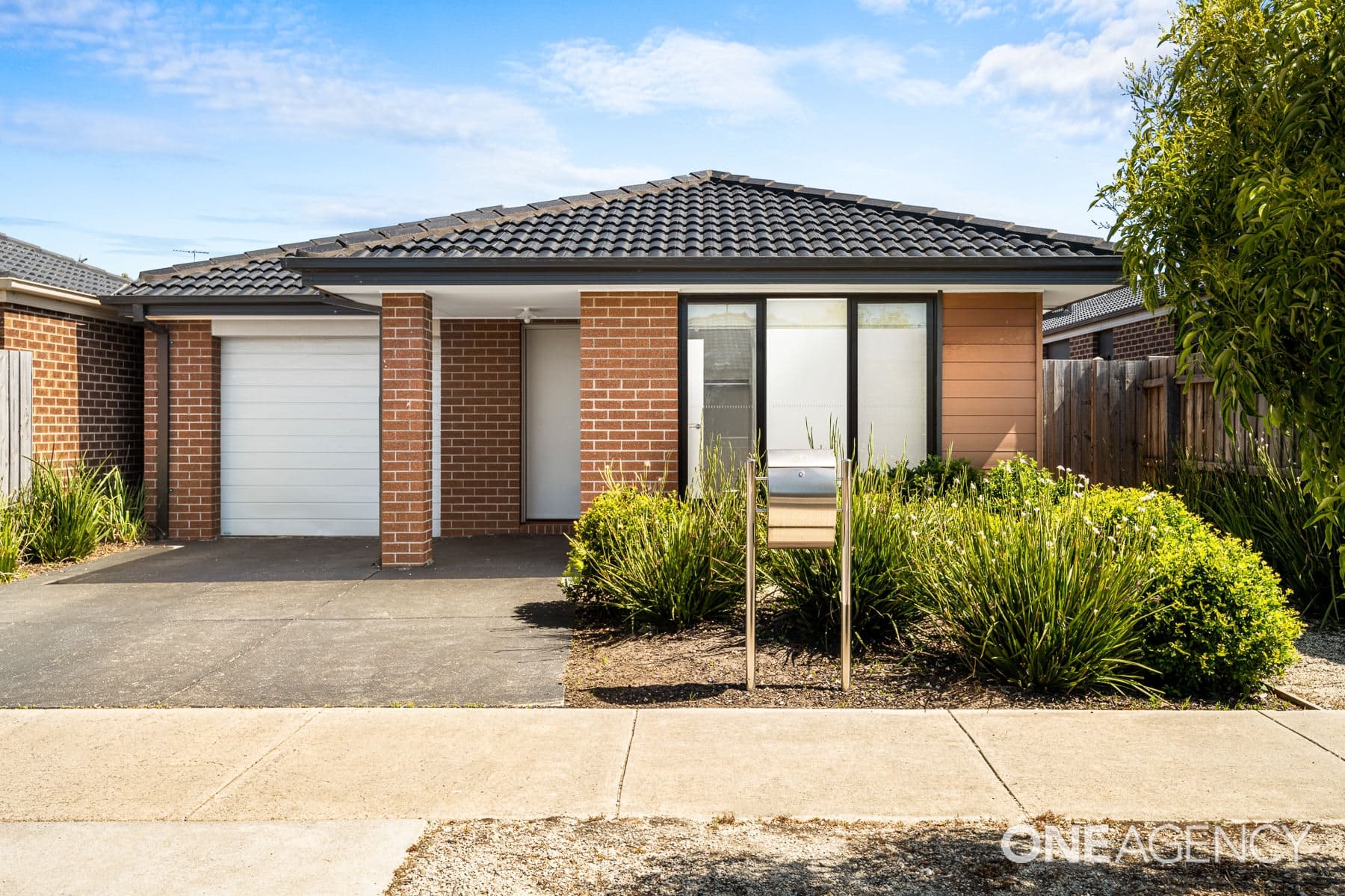 60 Southwinds Road, Armstrong Creek, Armstrong Creek - Image 1