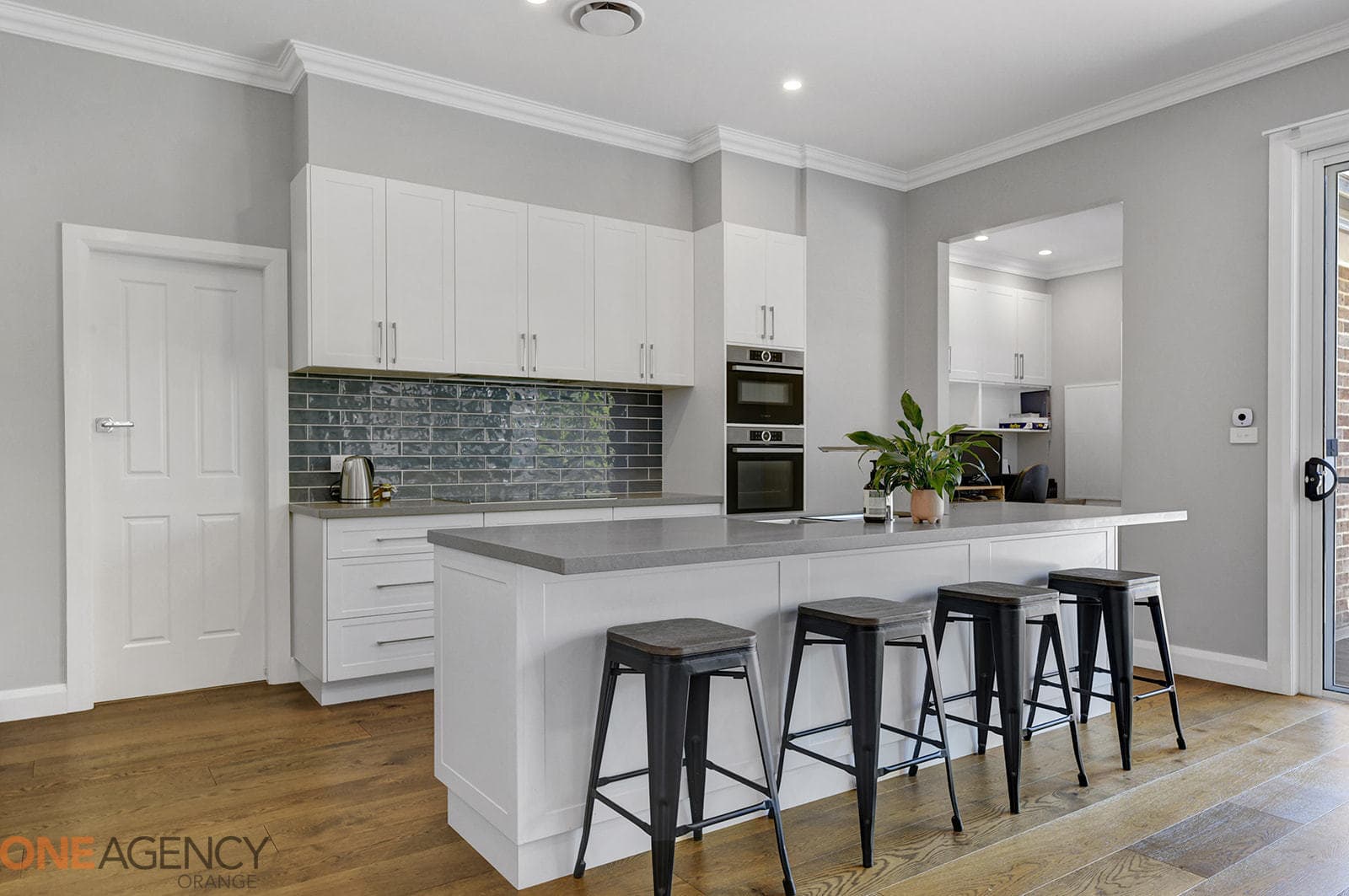 83 Sampson Street, Orange, Orange - Thumbnail 3
