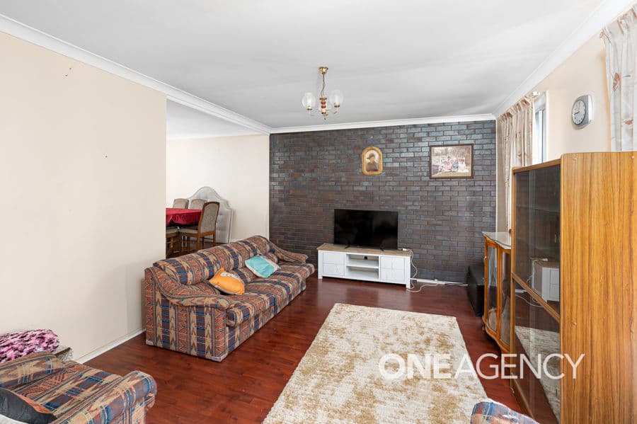 6 PATEY Close, Ashmont, Ashmont - Thumbnail 2
