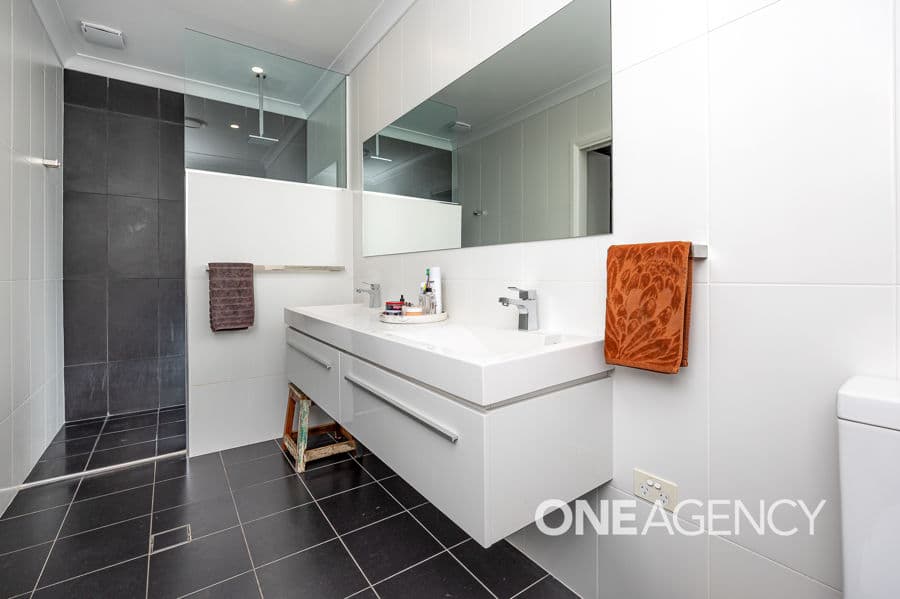 55 DURACK Circuit, Boorooma, Boorooma - Thumbnail 7