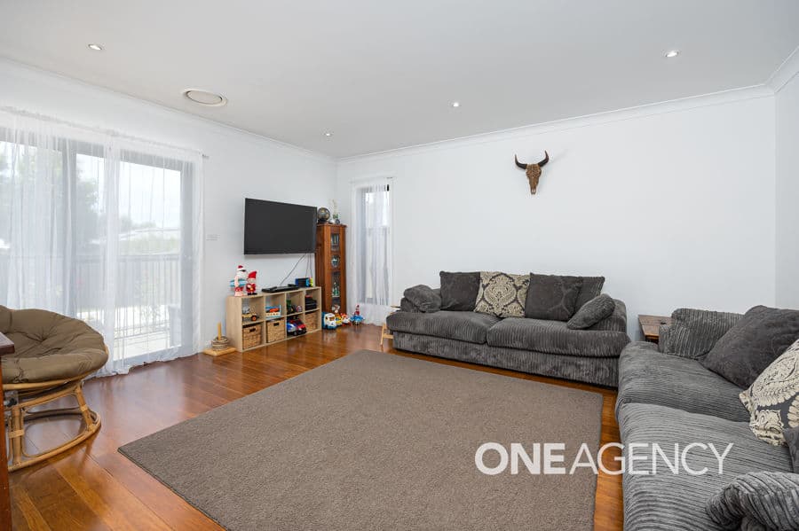 55 DURACK Circuit, Boorooma, Boorooma - Thumbnail 8