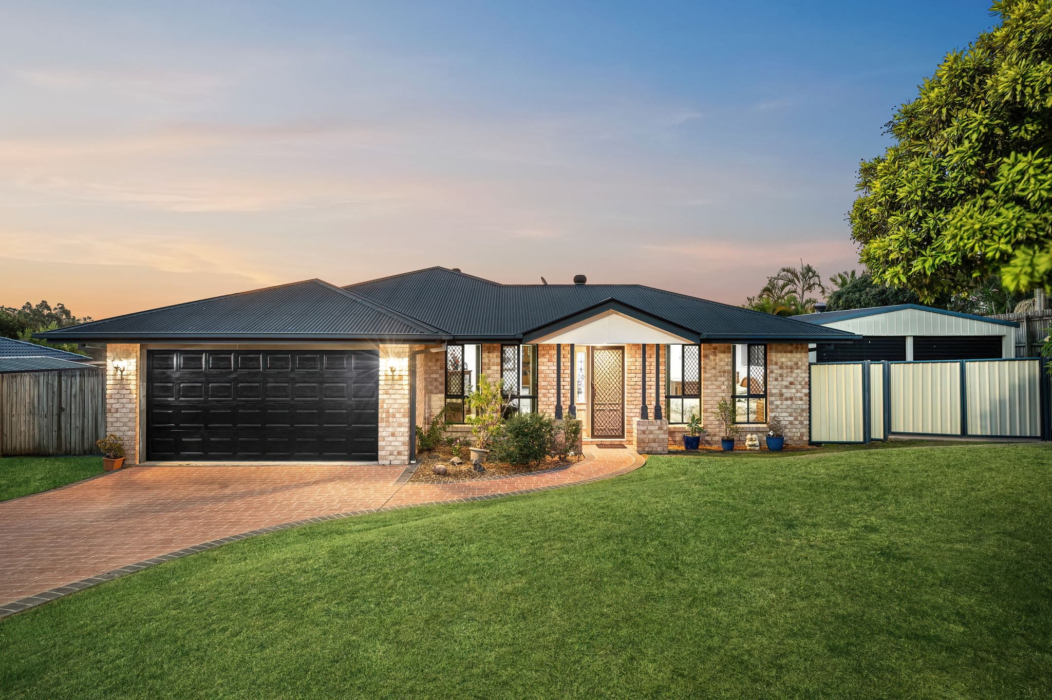 8 Flordagold Place, Heritage Park, Heritage Park - Image 1