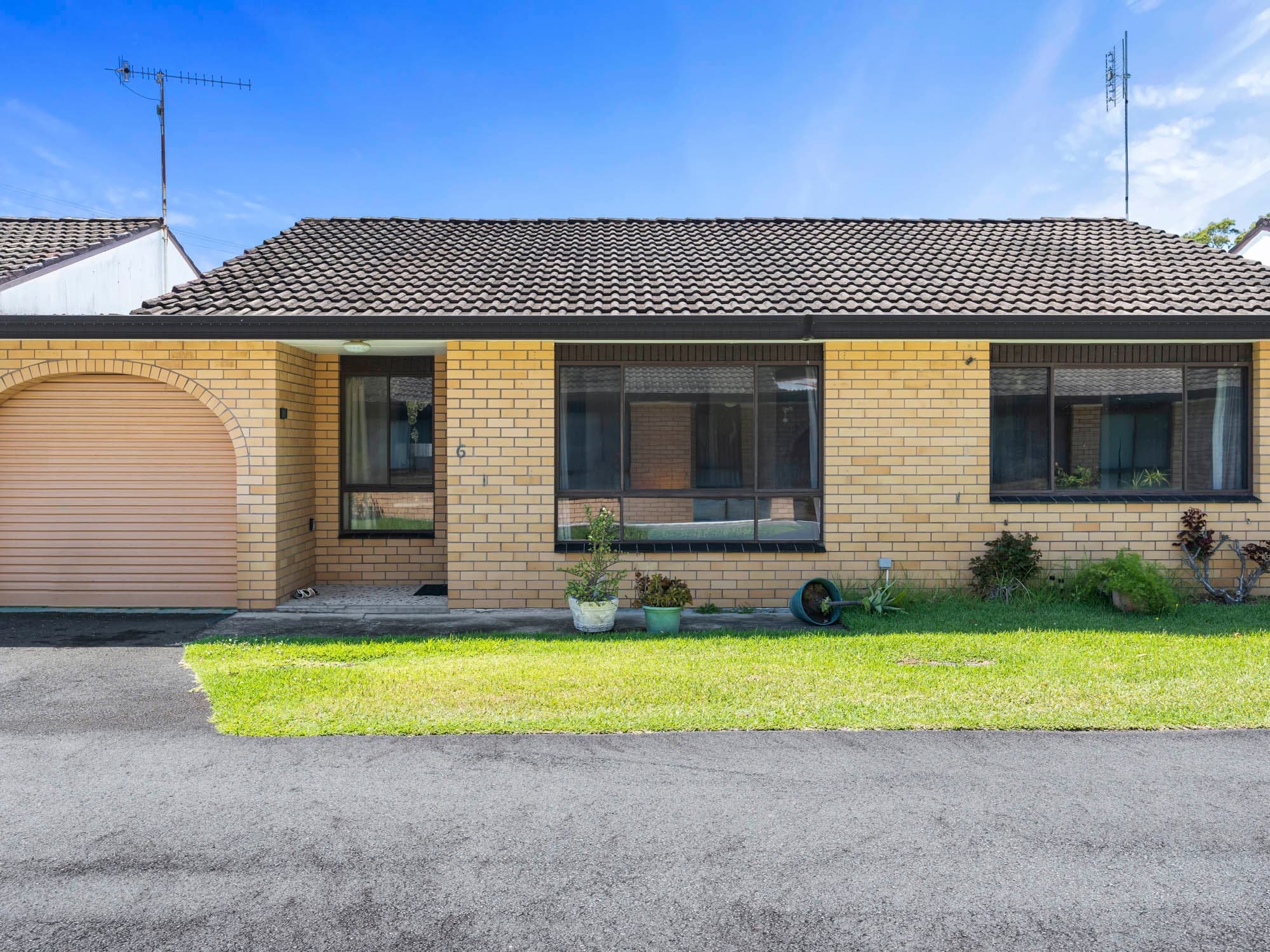 6/19-21 Boyce Avenue, Wyong, Wyong - Image 1