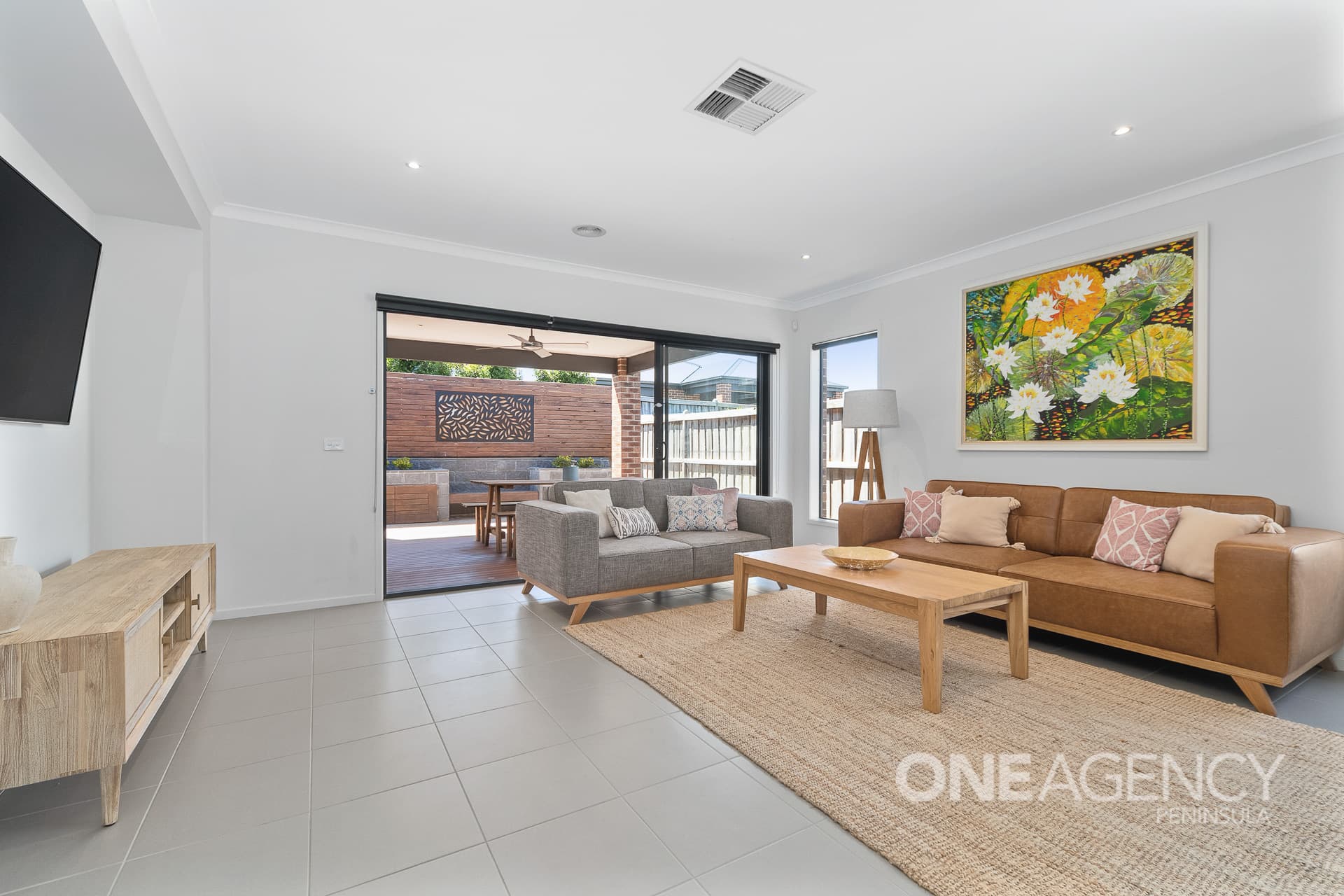 24 Goodenia Loop, Cranbourne West, Cranbourne West - Thumbnail 3