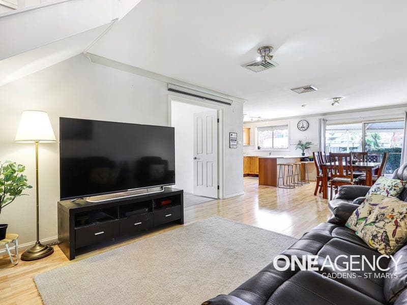 7 Thoar Place, Claremont Meadows, Claremont Meadows - Thumbnail 5