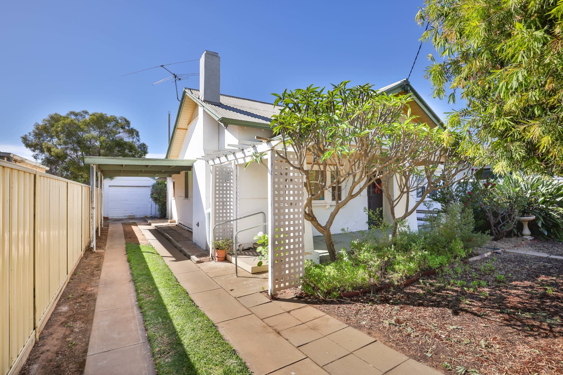 68 Walnut Avenue, Mildura, Mildura - Thumbnail 3