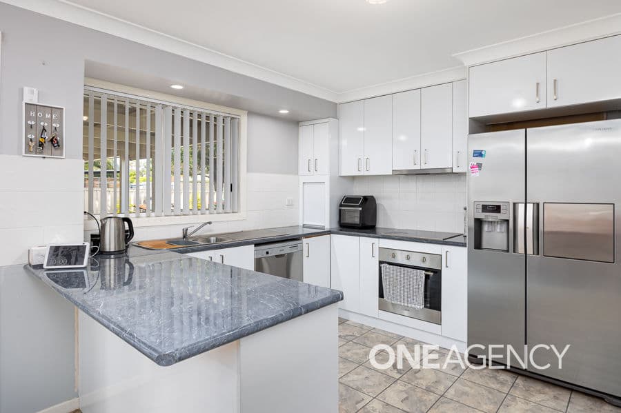10 NARDOO Street, Glenfield Park, Glenfield Park - Thumbnail 5