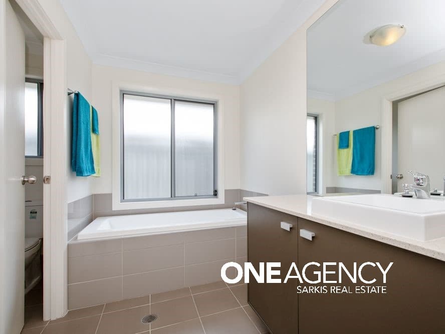 65 Niven Parade, Rutherford, Rutherford - Thumbnail 8