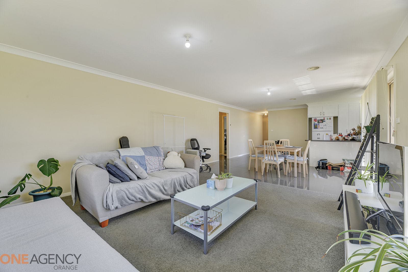 14a Begonia Place, Orange, Orange - Thumbnail 4