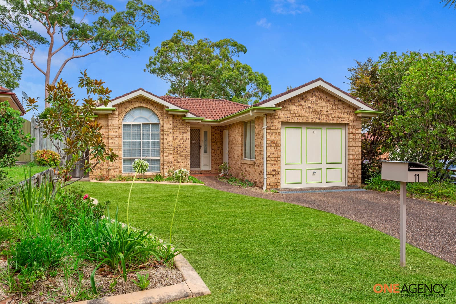 11 Allen Place, Menai, Menai - Image 1