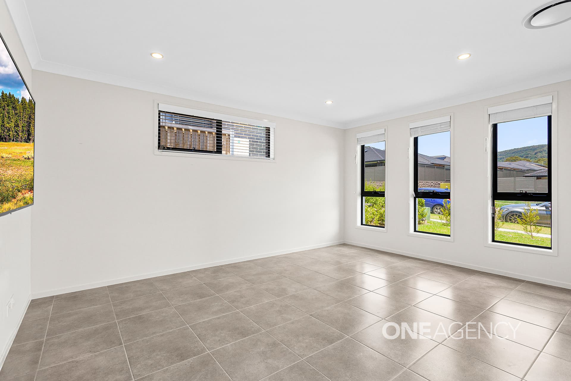 15 Narooma Street, Tullimbar, Tullimbar - Thumbnail 2