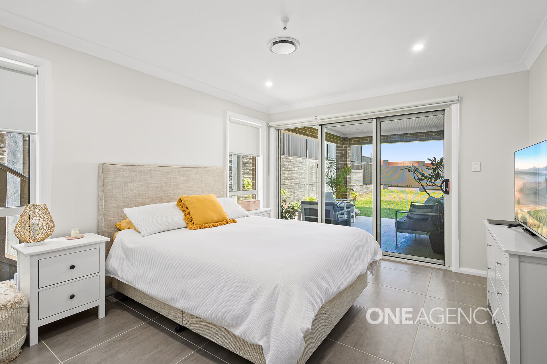 11 Butterfactory Drive, Calderwood, Calderwood - Thumbnail 7