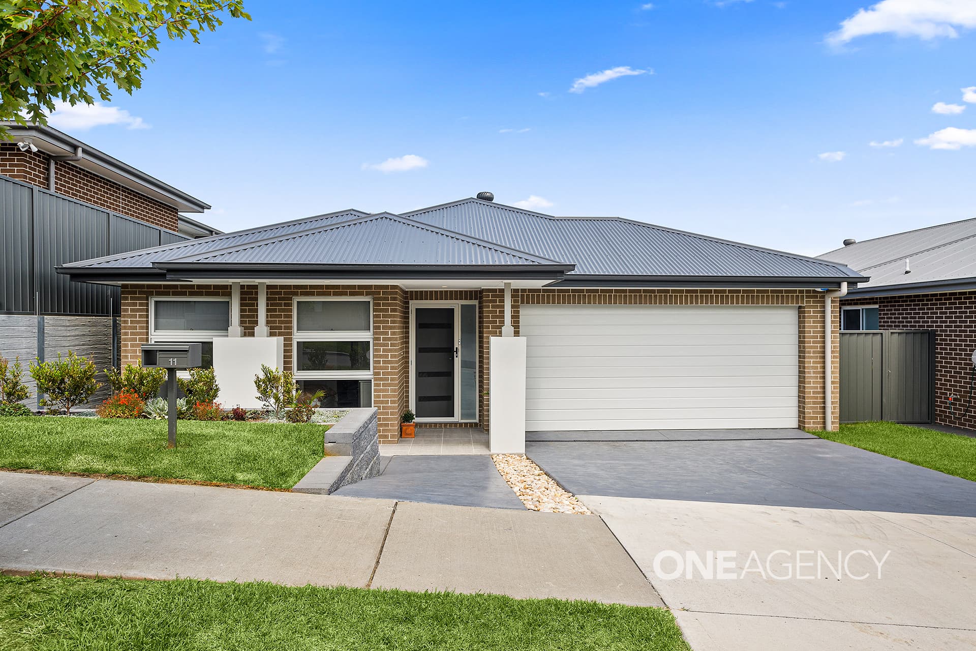11 Butterfactory Drive, Calderwood, Calderwood - Image 1