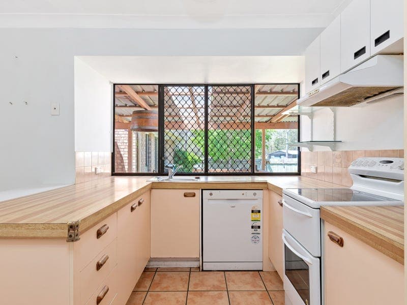 108 Vansittart Road, Regents Park, Regents Park - Thumbnail 4