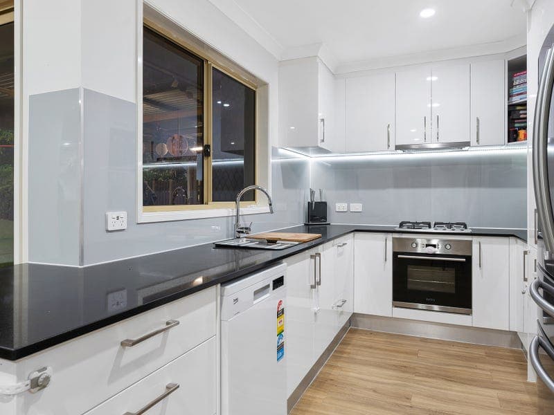 11 Myles Court, Boronia Heights, Boronia Heights - Thumbnail 6
