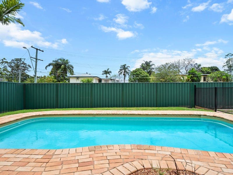 1 Cunningham Drive, Boronia Heights, Boronia Heights - Thumbnail 3