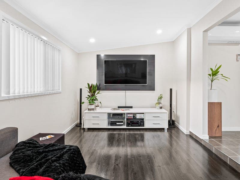 4 Strathallen Street, Boronia Heights, Boronia Heights - Thumbnail 4