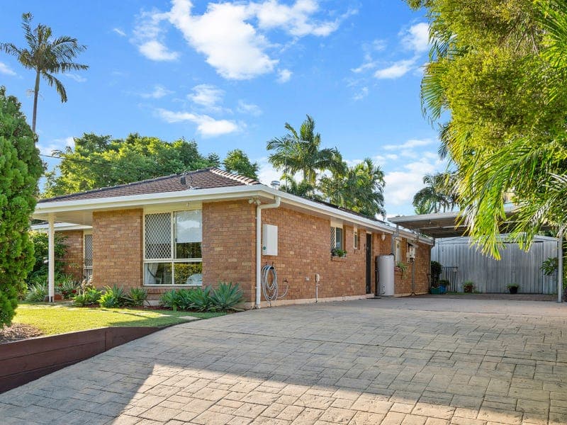 24 Wilton Crescent, Boronia Heights, Boronia Heights - Thumbnail 2