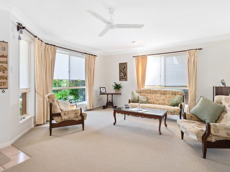 24 Wilton Crescent, Boronia Heights, Boronia Heights - Thumbnail 3