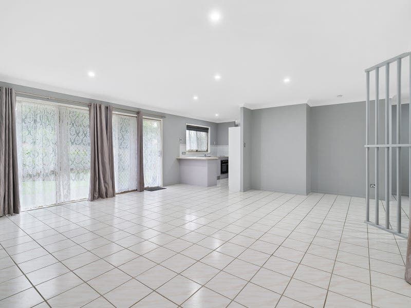36 Cunningham Drive, Boronia Heights, Boronia Heights - Thumbnail 5
