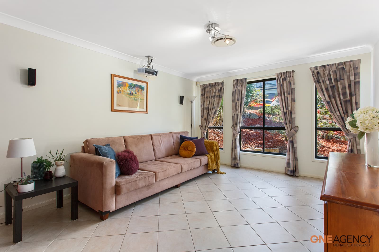 5 Throsby Close, Barden Ridge, Barden Ridge - Thumbnail 3