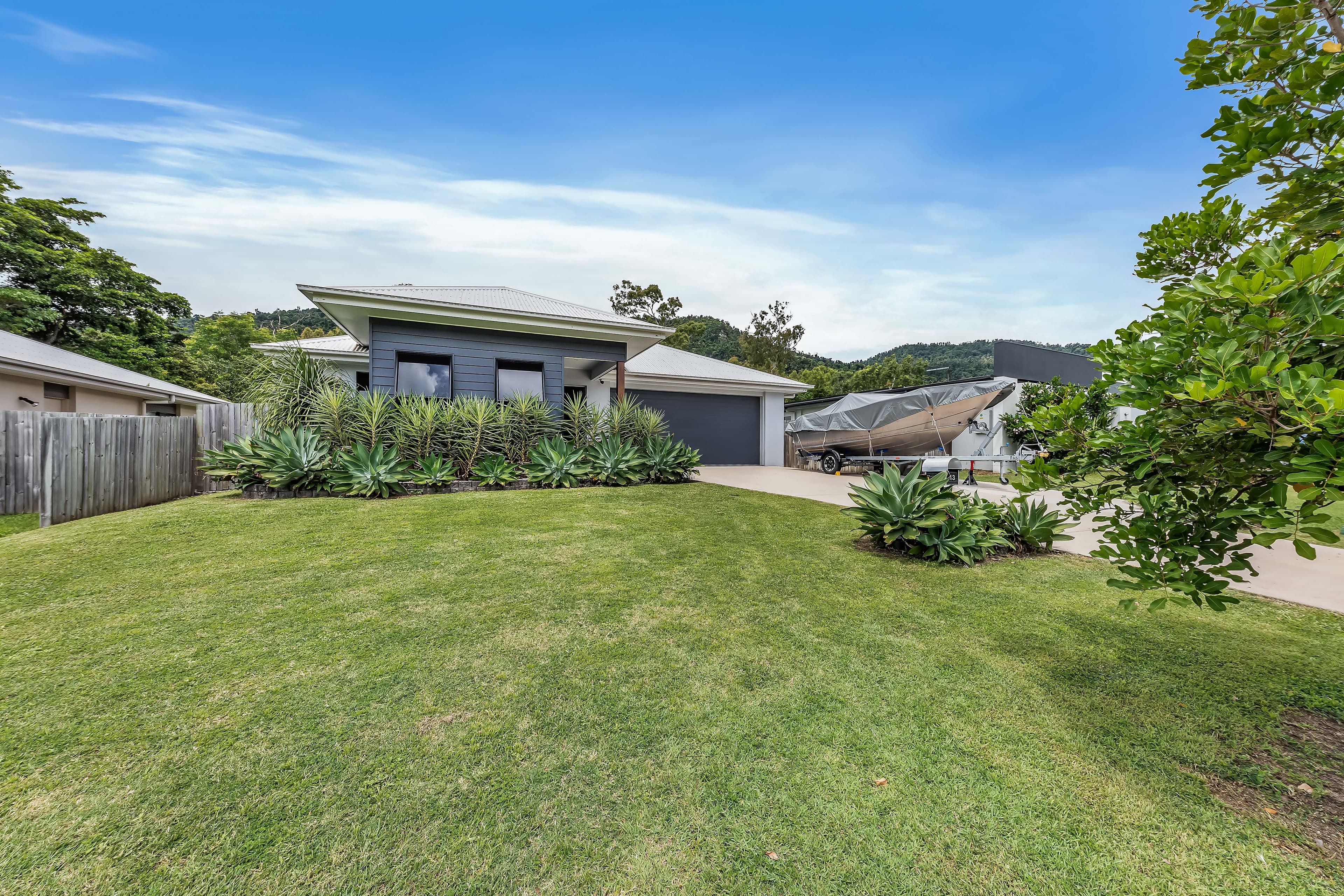 13 Trader Crescent, Cannonvale, Cannonvale - Thumbnail 3