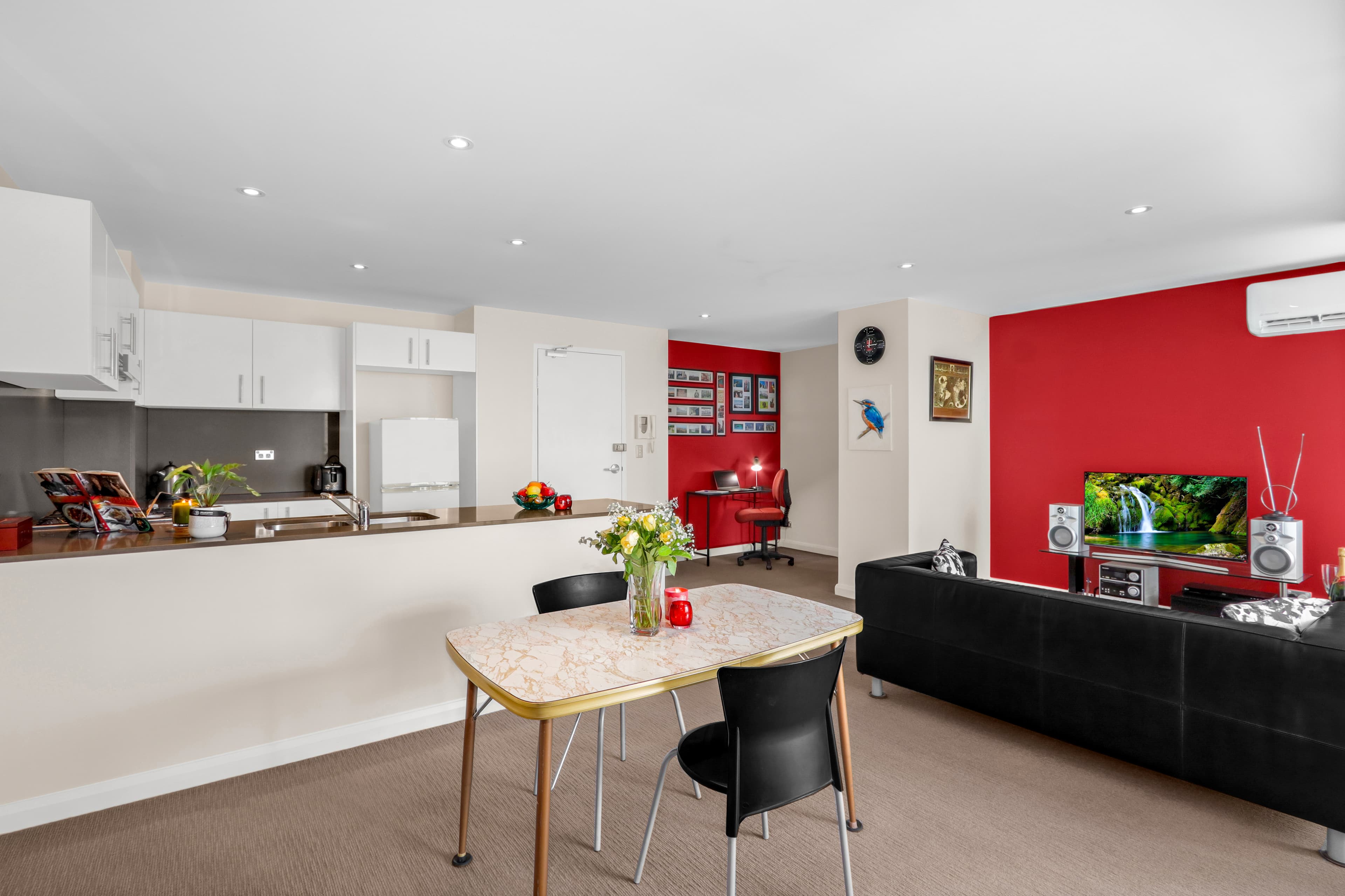 708/22 Charles Street, Parramatta, Parramatta - Thumbnail 2