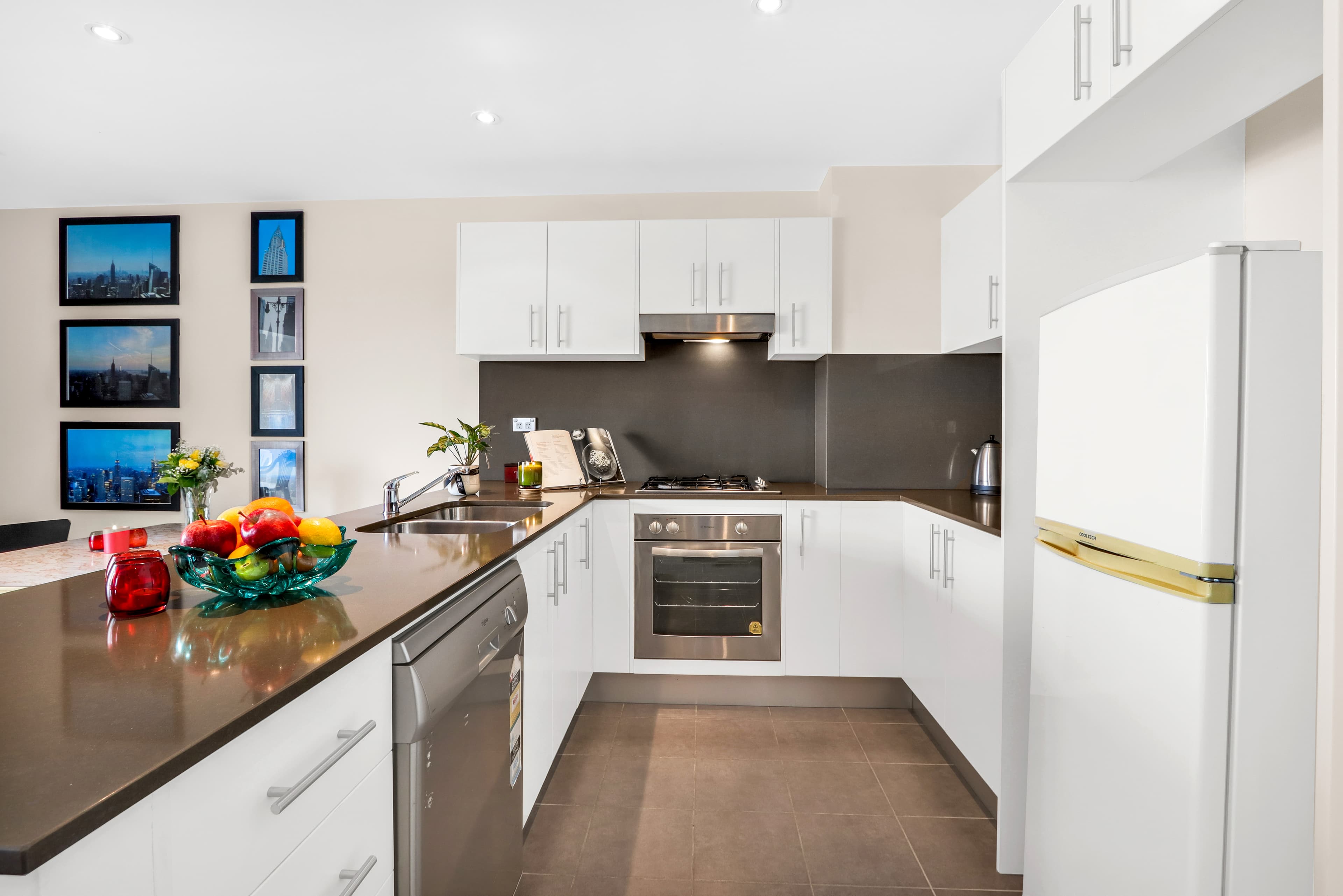 708/22 Charles Street, Parramatta, Parramatta - Thumbnail 3