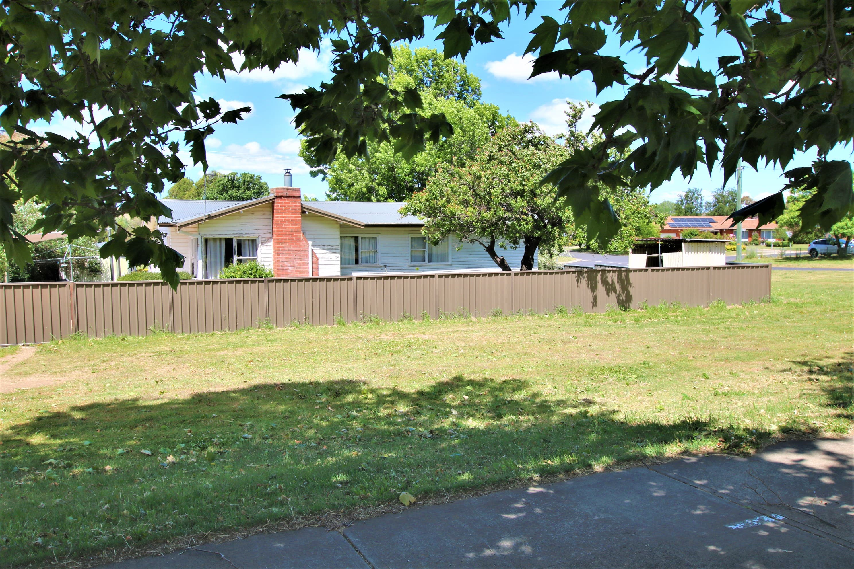 13 Namala Street, Cooma, Cooma - Thumbnail 2