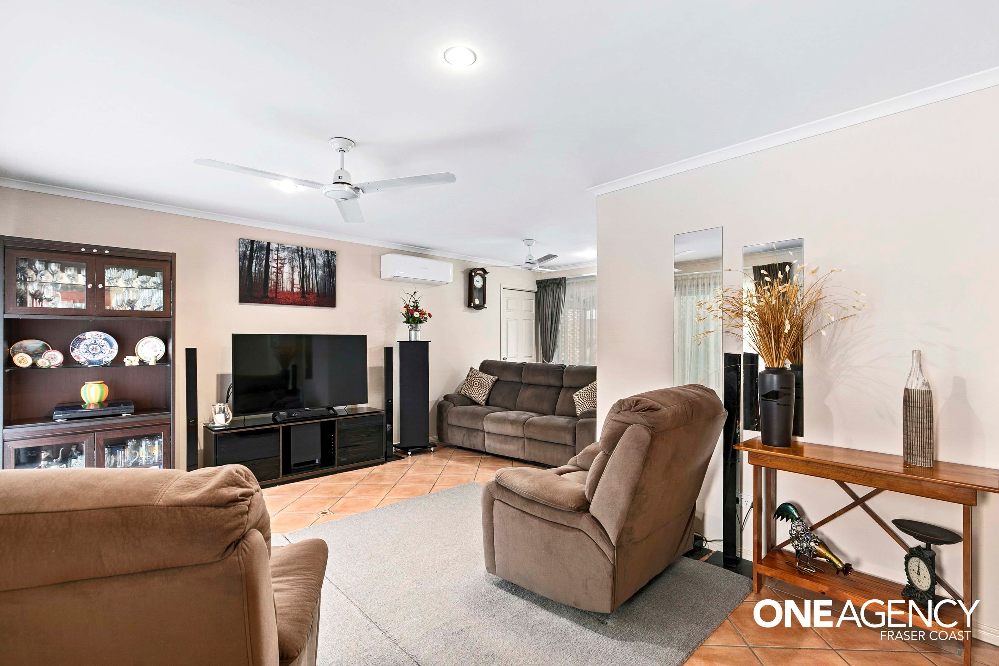 10 Ivybird Court, Torquay, Torquay - Thumbnail 3