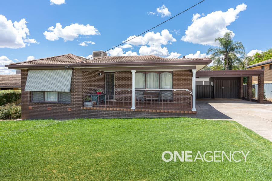 47 NORDLINGEN Drive, Tolland, Tolland - Image 1