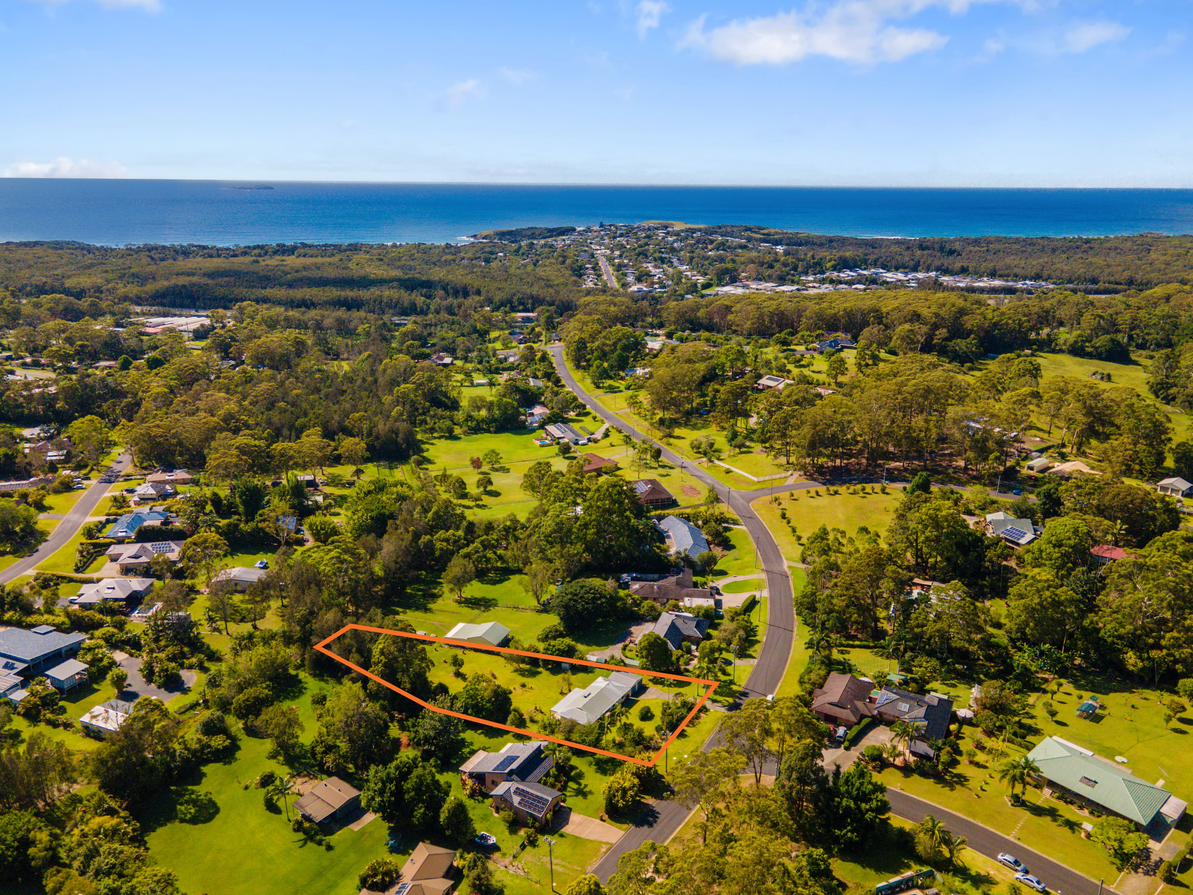 32 Poynten Drive, Emerald Beach, Emerald Beach - Thumbnail 7
